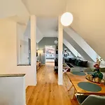 Homelikestay: - - Wlan - Bestlage - Liebevolle Einrichtung Apartman