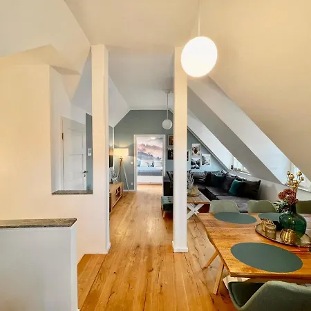 Homelikestay: - - Wlan - Bestlage - Liebevolle Einrichtung Apartment