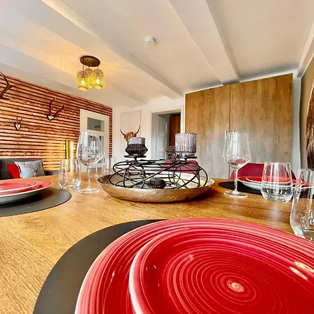 Apartament Homelikestay: - - Wlan - Bestlage - Liebevolle Einrichtung