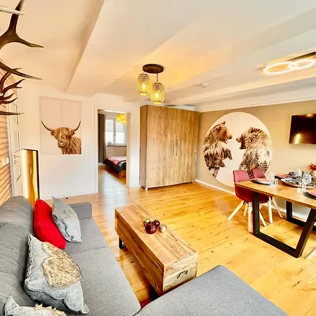 Apartment Homelikestay: - - Wlan - Bestlage - Liebevolle Einrichtung