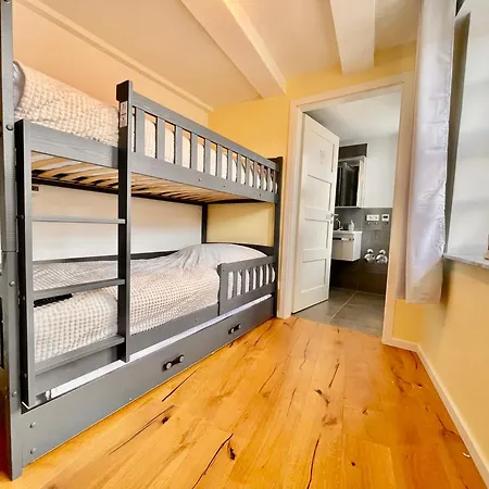 Homelikestay: - - Wlan - Bestlage - Liebevolle Einrichtung *