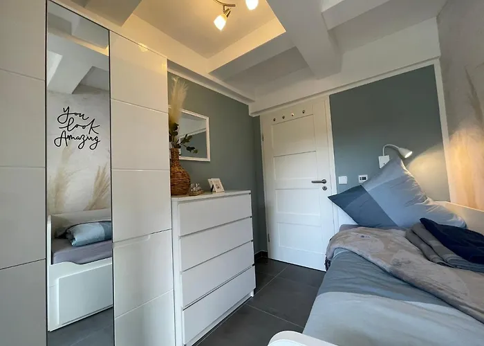 Homelikestay: - - Wlan - Bestlage - Liebevolle Einrichtung *