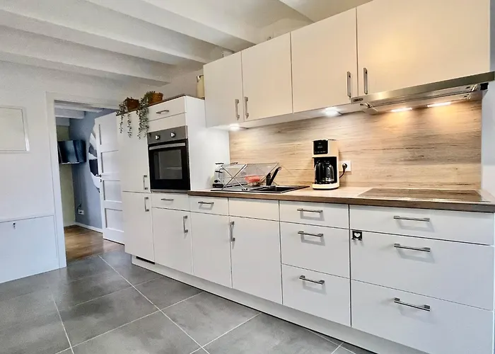 Apartmán Homelikestay: - - Wlan - Bestlage - Liebevolle Einrichtung *